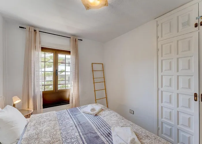 Apartmán Wonderful With A Sea View, Wifi, Pool Puerto de Santiago (Tenerife)